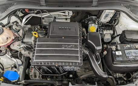 Skoda Rapid I, 2019 год, 900 000 рублей, 9 фотография