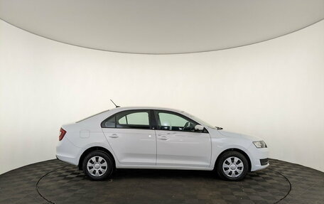 Skoda Rapid I, 2019 год, 900 000 рублей, 4 фотография