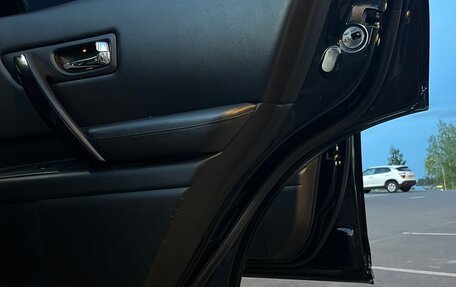 Infiniti FX I, 2006 год, 1 050 000 рублей, 17 фотография