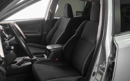 Toyota RAV4, 2013 год, 1 999 000 рублей, 10 фотография