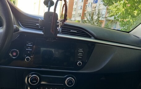 KIA Rio IV, 2021 год, 1 750 000 рублей, 17 фотография