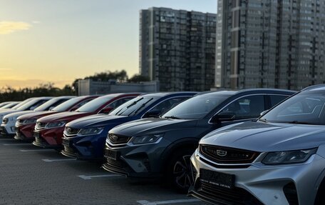 Geely Coolray I, 2022 год, 1 120 000 рублей, 2 фотография