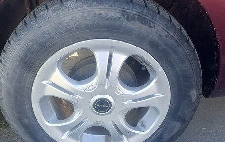 Toyota Prius IV XW50, 2002 год, 330 000 рублей, 4 фотография