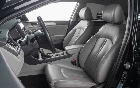 Hyundai Sonata VII, 2018 год, 2 059 000 рублей, 13 фотография