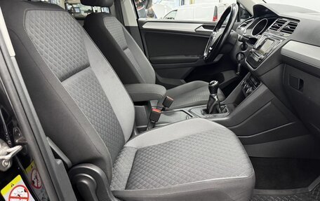 Volkswagen Tiguan II, 2017 год, 1 630 000 рублей, 7 фотография