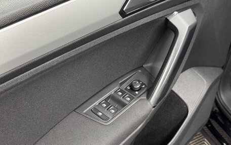 Volkswagen Tiguan II, 2017 год, 1 630 000 рублей, 13 фотография