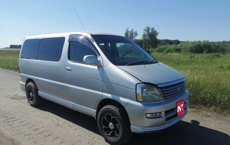 Toyota Regius, 1999 год, 1 250 000 рублей, 1 фотография