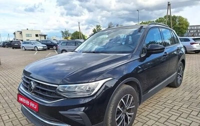 Volkswagen Tiguan II, 2022 год, 2 172 000 рублей, 1 фотография