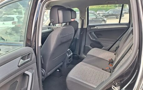 Volkswagen Tiguan II, 2022 год, 2 172 000 рублей, 7 фотография