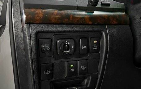 Toyota Land Cruiser 200, 2011 год, 2 899 000 рублей, 19 фотография