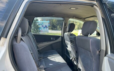 Nissan Tino, 1999 год, 349 000 рублей, 13 фотография