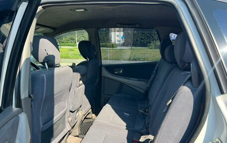 Nissan Tino, 1999 год, 349 000 рублей, 11 фотография