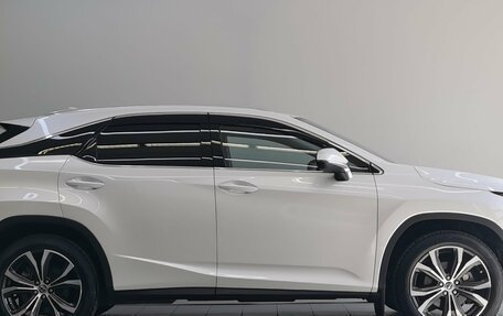 Lexus RX IV рестайлинг, 2019 год, 5 250 000 рублей, 4 фотография