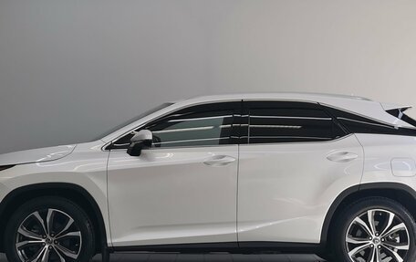 Lexus RX IV рестайлинг, 2019 год, 5 250 000 рублей, 8 фотография