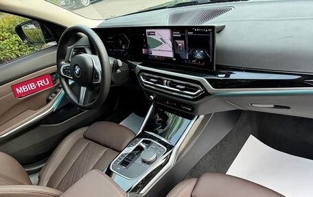 BMW 3 серия, 2023 год, 2 740 000 рублей, 15 фотография
