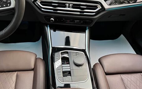 BMW 3 серия, 2023 год, 2 740 000 рублей, 21 фотография