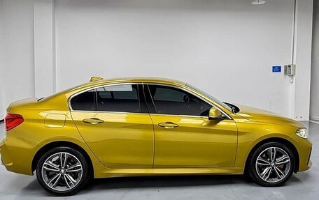 BMW 1 серия, 2022 год, 1 290 000 рублей, 4 фотография