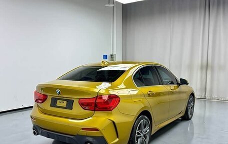 BMW 1 серия, 2022 год, 1 290 000 рублей, 7 фотография