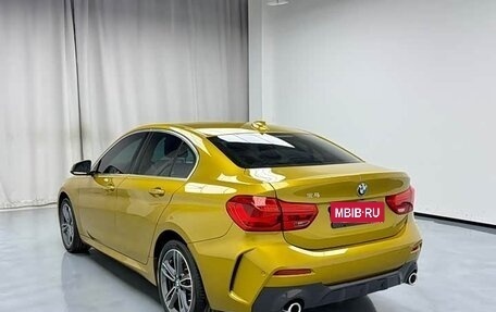 BMW 1 серия, 2022 год, 1 290 000 рублей, 5 фотография