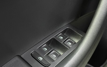 Skoda Rapid II, 2021 год, 1 695 000 рублей, 22 фотография