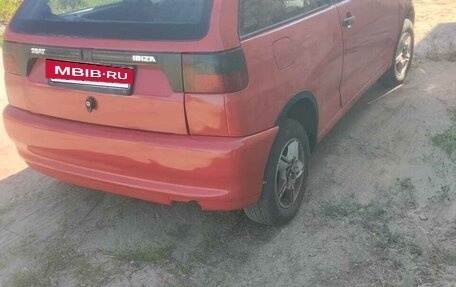 SEAT Ibiza II, 1998 год, 120 000 рублей, 2 фотография