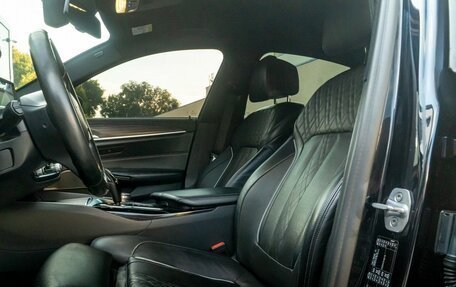 BMW 5 серия, 2018 год, 3 999 000 рублей, 23 фотография