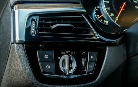 BMW 5 серия, 2018 год, 3 999 000 рублей, 27 фотография