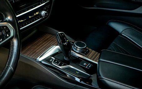 BMW 5 серия, 2018 год, 3 999 000 рублей, 25 фотография