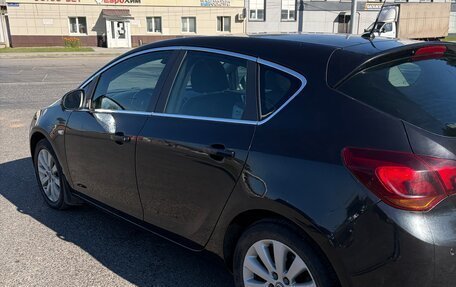 Opel Astra J, 2010 год, 745 000 рублей, 3 фотография