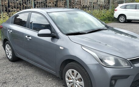 KIA Rio IV, 2018 год, 890 000 рублей, 7 фотография