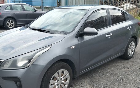 KIA Rio IV, 2018 год, 890 000 рублей, 6 фотография