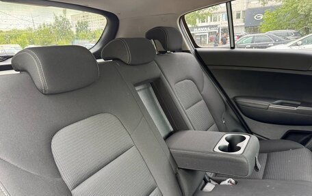 KIA Sportage IV рестайлинг, 2018 год, 1 850 000 рублей, 14 фотография