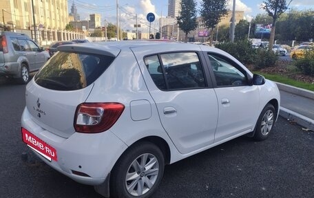 Renault Sandero II рестайлинг, 2018 год, 660 000 рублей, 4 фотография