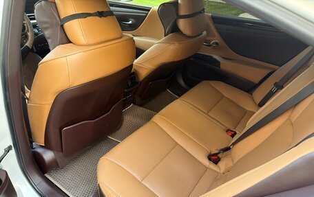 Lexus ES VII, 2020 год, 3 550 000 рублей, 10 фотография