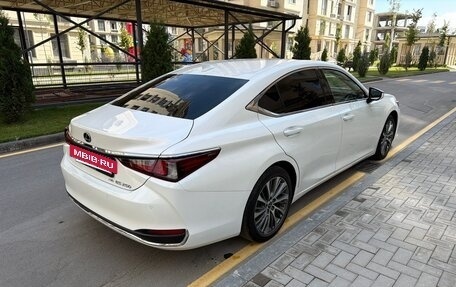 Lexus ES VII, 2020 год, 3 550 000 рублей, 5 фотография