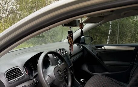Volkswagen Golf VI, 2011 год, 850 000 рублей, 5 фотография