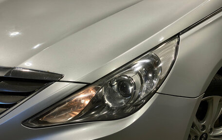 Hyundai Sonata VI, 2011 год, 900 000 рублей, 9 фотография