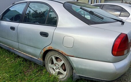 Mitsubishi Carisma I, 1998 год, 70 000 рублей, 7 фотография