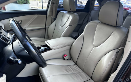 Toyota Venza I, 2013 год, 1 990 000 рублей, 19 фотография
