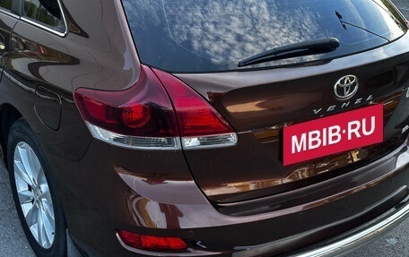 Toyota Venza I, 2013 год, 1 990 000 рублей, 13 фотография