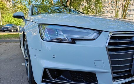 Audi A4, 2018 год, 2 200 000 рублей, 12 фотография