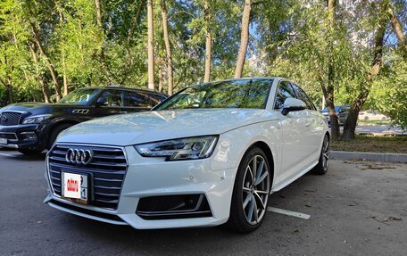 Audi A4, 2018 год, 2 200 000 рублей, 15 фотография