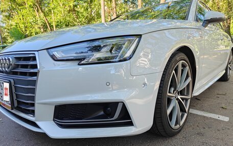 Audi A4, 2018 год, 2 200 000 рублей, 9 фотография
