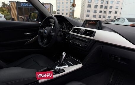 BMW 3 серия, 2015 год, 1 750 000 рублей, 10 фотография