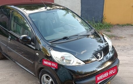 Peugeot 107 I рестайлинг, 2007 год, 420 000 рублей, 3 фотография