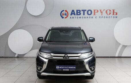 Mitsubishi Outlander III рестайлинг 3, 2018 год, 2 233 000 рублей, 3 фотография