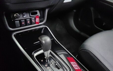 Mitsubishi Outlander III рестайлинг 3, 2018 год, 2 233 000 рублей, 17 фотография
