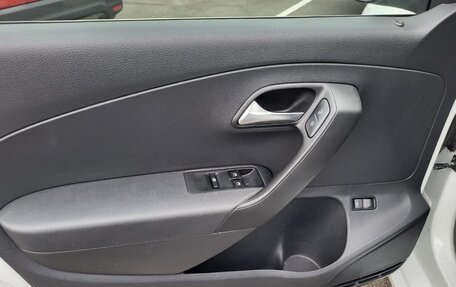Volkswagen Polo VI (EU Market), 2018 год, 1 069 000 рублей, 10 фотография