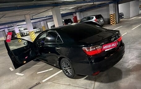 Toyota Camry, 2015 год, 1 850 000 рублей, 4 фотография