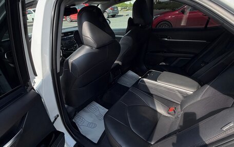 Toyota Camry, 2020 год, 2 950 000 рублей, 12 фотография